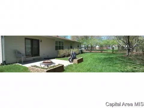 3308 Jennings Dr, Springfield, IL 62704 photo 3