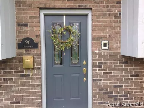 96 Drawbridge Rd, Springfield, IL 62704 photo 2