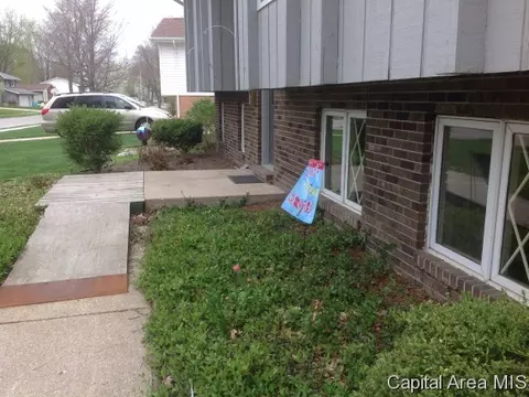 96 Drawbridge Rd, Springfield, IL 62704 photo 18