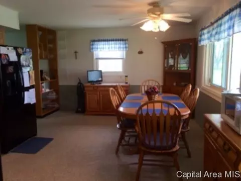 2571 Tozer Rd, Springfield, IL 62707 photo 5
