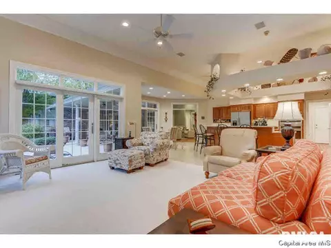 2237 Greenside Dr, Springfield, IL 62704 photo 18