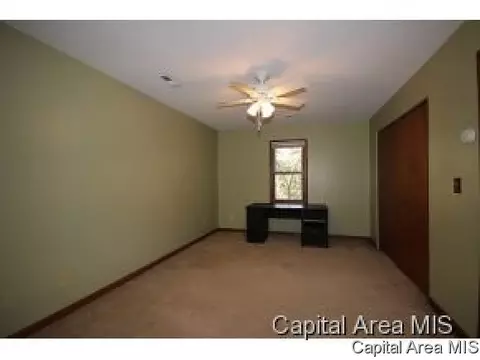 320 Old Tippecanoe Dr, Springfield, IL 62711 photo 8