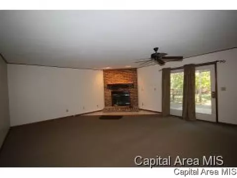 320 Old Tippecanoe Dr, Springfield, IL 62711 photo 15