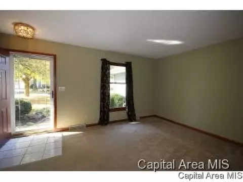 320 Old Tippecanoe Dr, Springfield, IL 62711 photo 7