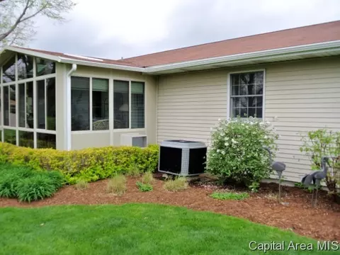 408 Barons Rd, Springfield, IL 62704 photo 6