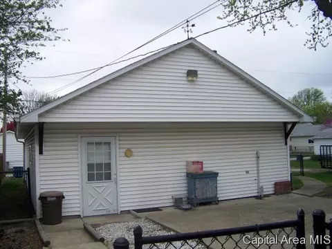 2233 S 1st, Springfield, IL 62704 photo 14