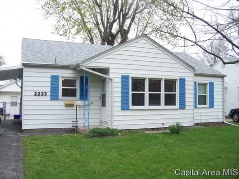 2233 S 1st, Springfield, IL 62704 photo 1