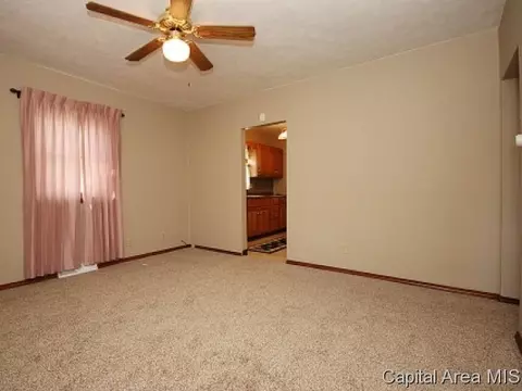 2339 S 14th St, Springfield, IL 62703 photo 9