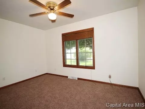 104 Resina Dr, Springfield, IL 62703 photo 14