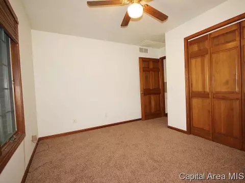104 Resina Dr, Springfield, IL 62703 photo 15