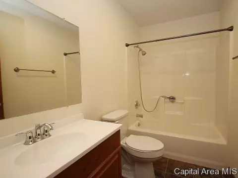 104 Resina Dr, Springfield, IL 62703 photo 18