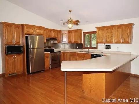 104 Resina Dr, Springfield, IL 62703 photo 8