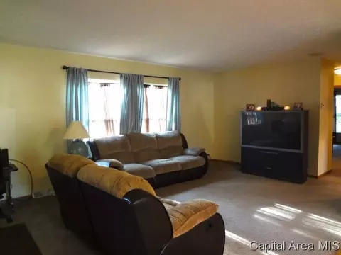 2812 S 13th, Springfield, IL 62703 photo 7