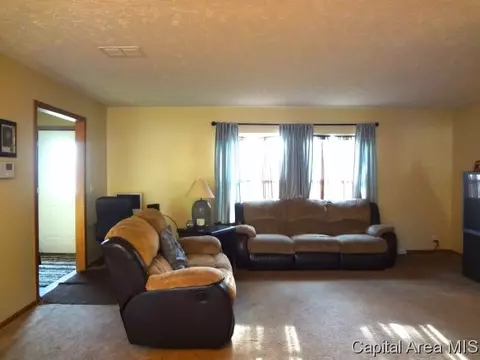 2812 S 13th, Springfield, IL 62703 photo 8