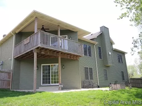 1637 Hoechester Rd, Springfield, IL 62712 photo 2