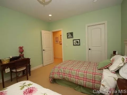 1637 Hoechester Rd, Springfield, IL 62712 photo 13