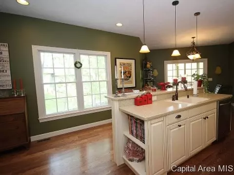 1637 Hoechester Rd, Springfield, IL 62712 photo 7