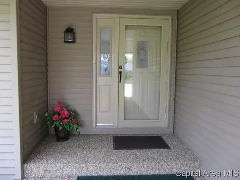 1900 Halifax, Springfield, IL 62703 photo 2