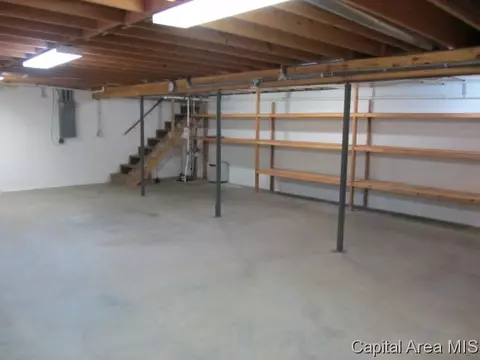 1900 Halifax, Springfield, IL 62703 photo 18