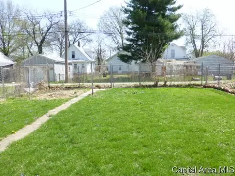 1508 Pennsylvania Ave, Springfield, IL 62702 photo 4
