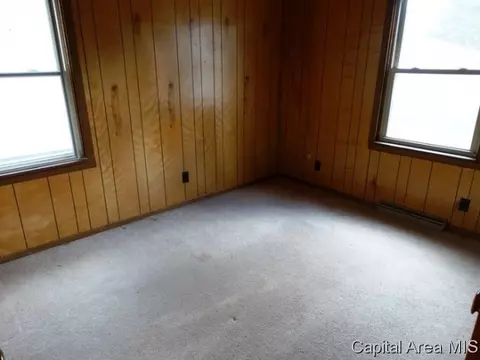2840 S 3rd St, Springfield, IL 62703 photo 4