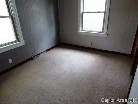 2840 S 3rd St, Springfield, IL 62703 photo 6