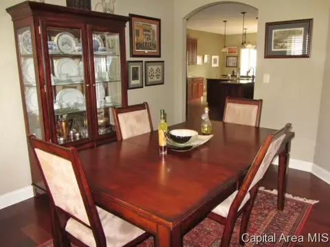 234 Buffett Dr, Springfield, IL 62711 photo 2