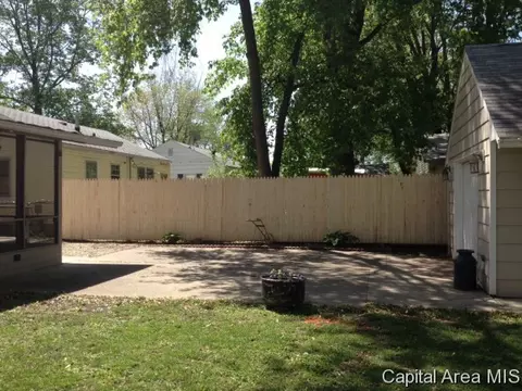 3011 S Thayer St, Springfield, IL 62704 photo 6