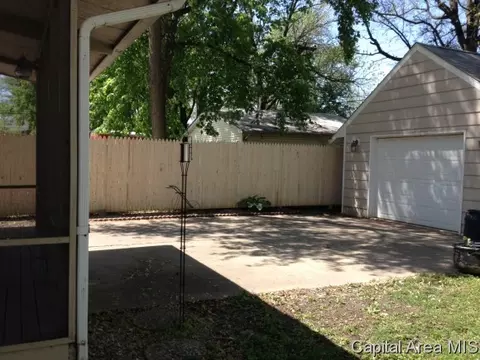 3011 S Thayer St, Springfield, IL 62704 photo 7