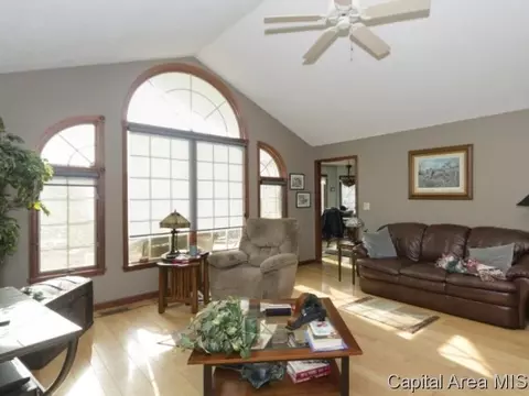 2512 Sage Ln, Springfield, IL 62711 photo 9