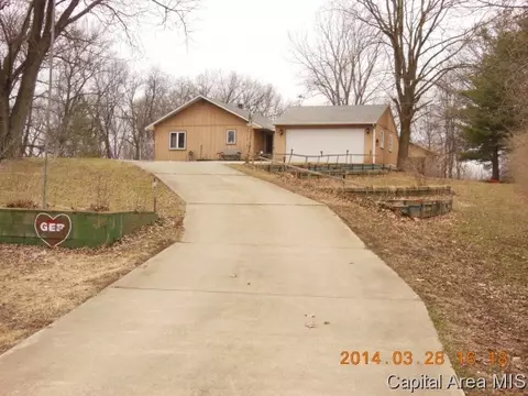 455 Pakey Rd, Springfield, IL 62712 photo 1
