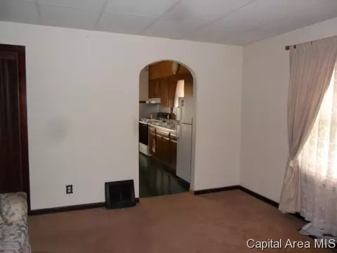 2348 S 14th St, Springfield, IL 62703 photo 2