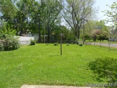 2348 S 14th St, Springfield, IL 62703 photo 6