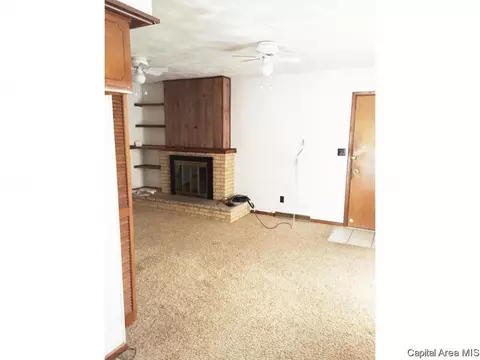 57 Coachlight Ct, Springfield, IL 62703 photo 4