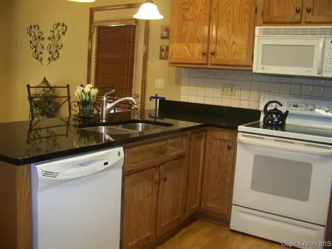 1520 Old Ivy Dr, Springfield, IL 62711 photo 7