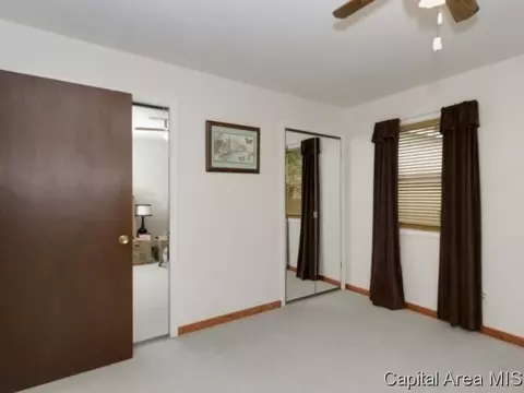2720 Arlington Dr, Springfield, IL 62704 photo 14
