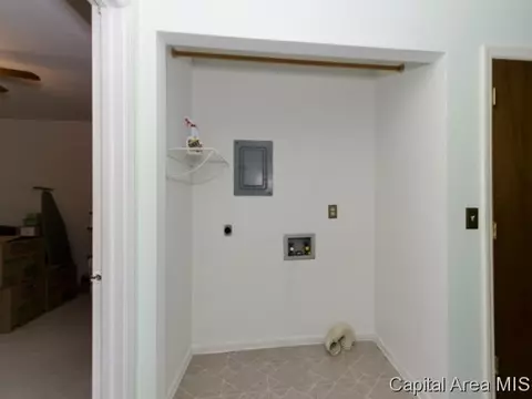 2720 Arlington Dr, Springfield, IL 62704 photo 16