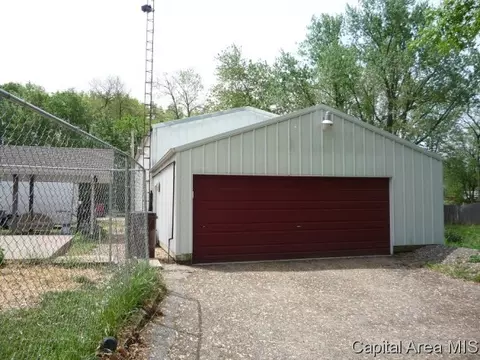 318 E Sycamore, Thayer, IL 62689 photo 7