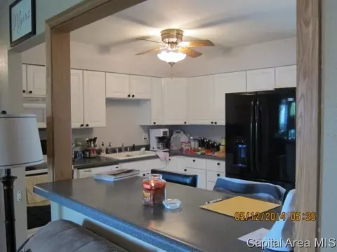2729 Sandgate Rd, Springfield, IL 62702 photo 5