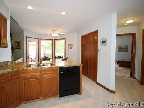 3966 Guilford, Springfield, IL 62711 photo 5