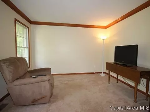 3966 Guilford, Springfield, IL 62711 photo 2