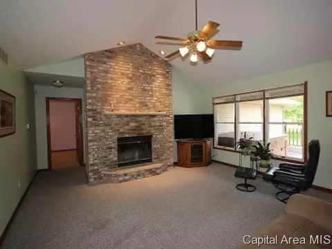 3966 Guilford, Springfield, IL 62711 photo 4