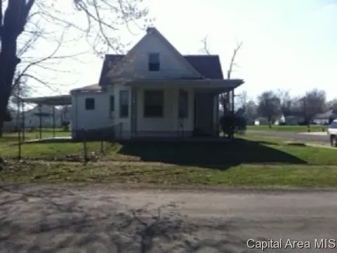 108 E Wilson Ave, Gillespie, IL 62033 photo 18