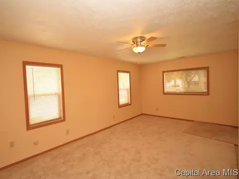 1929 N 20th St, Springfield, IL 62702 photo 3