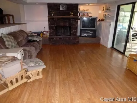 32 Lucerne Dr, Springfield, IL 62707 photo 7