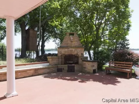 32 Virginia Ln, Springfield, IL 62712 photo 2