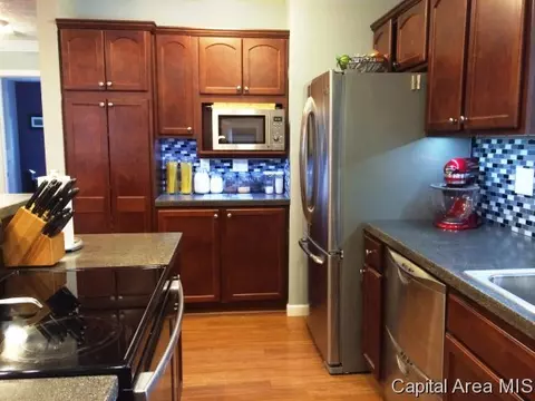 2919 S Meadowbrook Rd #10, Springfield, IL 62711 photo 5