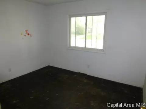 1500 Fairfield Dr, Springfield, IL 62702 photo 8