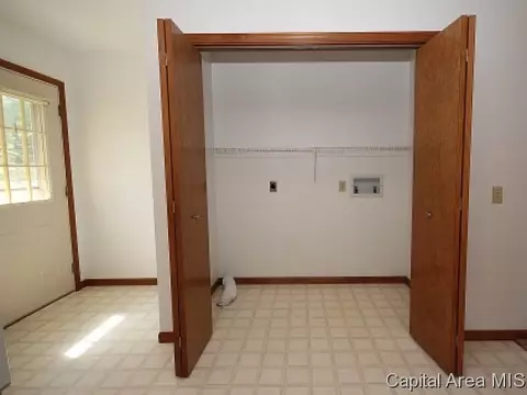 5234 Carlton, Springfield, IL 62703 photo 15