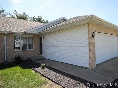 5234 Carlton, Springfield, IL 62703 photo 2